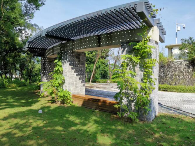 翡翠岛美食 深圳盐田烟墩山国际友好公园拟挂牌为区级湿地公园(图8) 翡翠岛美食_翡翠岛景区_翡翠岛旅游攻略